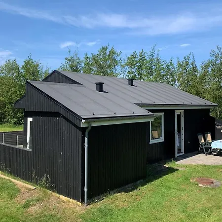 Patrice - 2km From The Sea By Interhome *