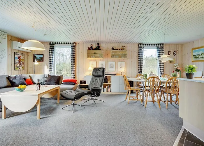 Patrice - 2km From The Sea By Interhome Ferienhaus